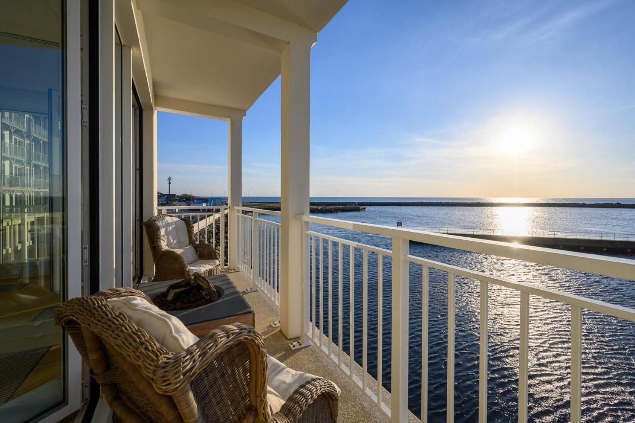 Sunset Boulevard 1 Apt 9 Bulwar Zachodzacego Slonca 1 W Marina Royale Darlowko Bagian luar foto